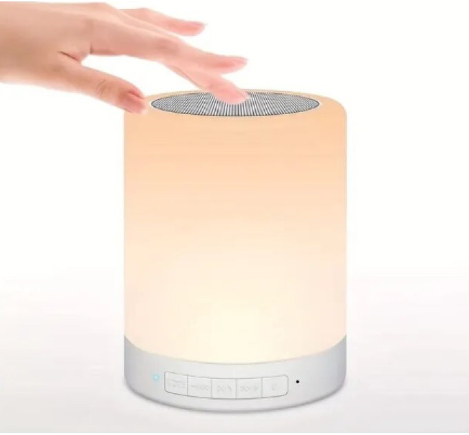 Настільна лампа з динаміком, fm-радіо, mp3 плеєр, RGB кольори, 9.5Х9.5Х12см Li-ion battery 3.7v 1200mah